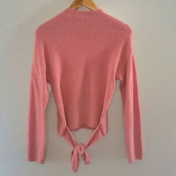 WAYF size XS sweater - Picture 5 of 5